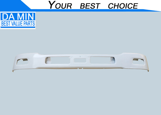 FSR FRR 8974077253 Isuzu Body Parts 2008 Typ Zderzak kabiny Długość 2050 mm Zderzak lampy przeciwmgielnej