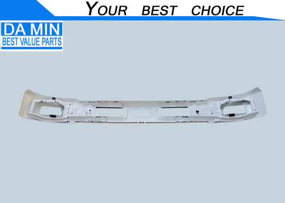 FSR FRR 8974077253 Isuzu Body Parts 2008 Typ Zderzak kabiny Długość 2050 mm Zderzak lampy przeciwmgielnej