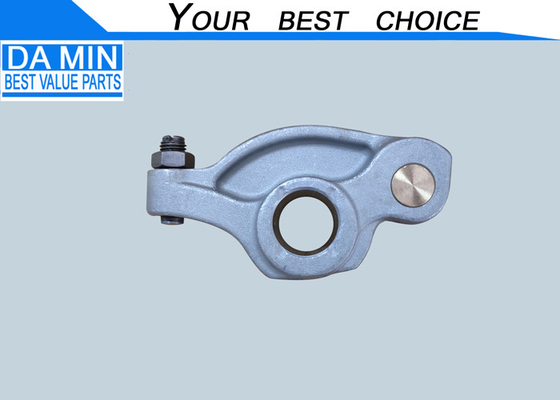 4HK1 6HK1 Rocker Arm 8973064243 Głowa cylindrowa Wylot powietrza Rocker Arm Excavator ZX240 ZX360 Ciężarówka NPR NQR FSR FVR