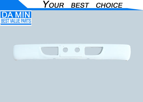 NHR NKR Bumper 8975824230 Mode 1994 Długość 1680mm Bez lampy mgłowej Isuzu Light Truck Części nadwozia